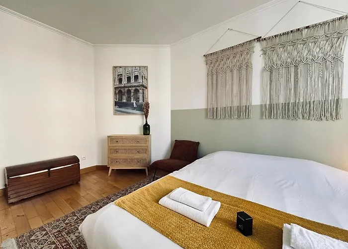 E Gambetta T3 Au Pied De L Avenue De Champagne * Epernay