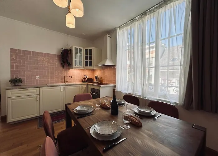 Apartment E Gambetta T3 Au Pied De L Avenue De Champagne *